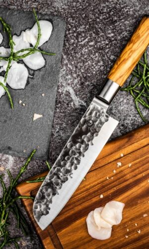 Nôž FORGED Olive Santoku✅ kampotský pepř